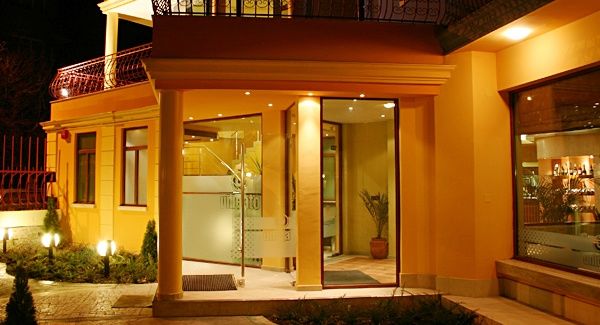 Hotel Uniqato 3*